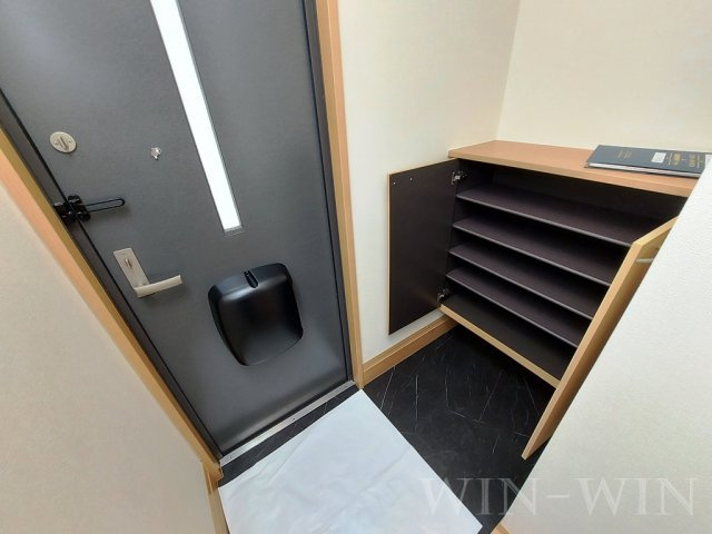 ラ・カルティエの玄関|イメージ（同建物内別部屋の写真です）