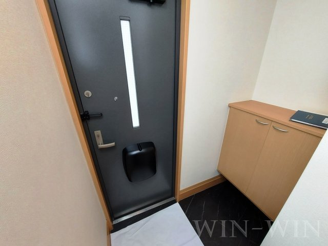 ラ・カルティエの玄関|イメージ（同建物内別部屋の写真です）