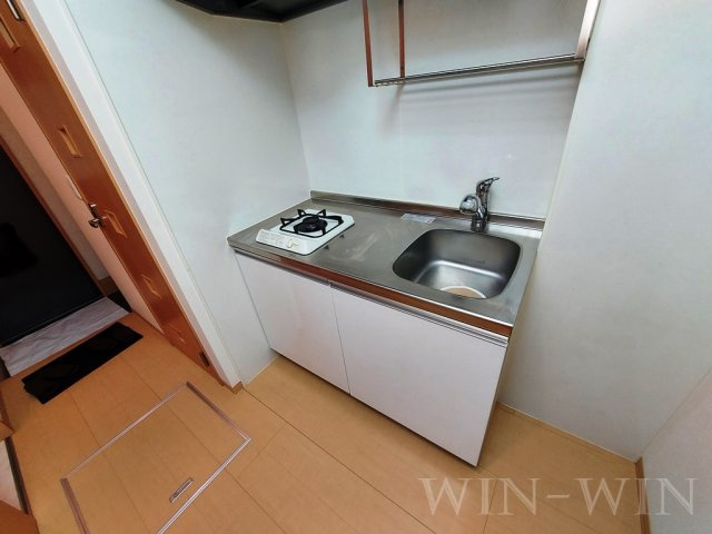 ラ・カルティエのキッチン|イメージ（同建物内別部屋の写真です）