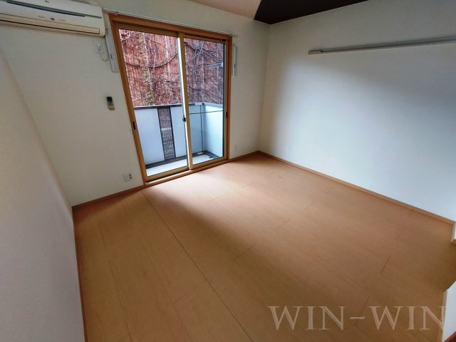 ラ・カルティエの居間・リビング|イメージ（同建物内別部屋の写真です）