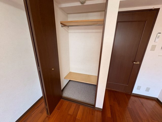 シティパレス富雄北の収納