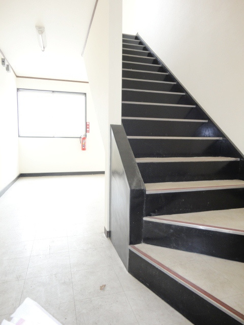 シャンタルⅡ【キャッシュバック対象物件】のロビー|建物の内部です