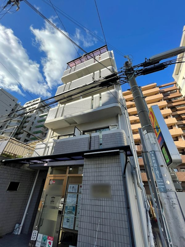 アロンディア六甲の外観