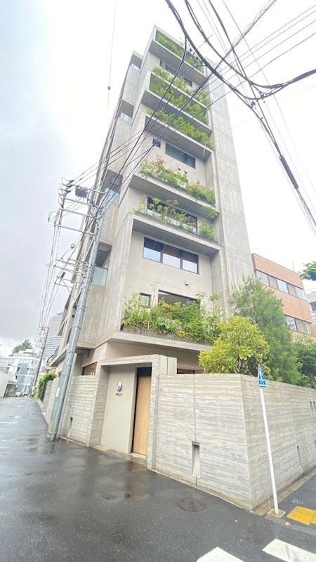 インプレストコア代官山の外観