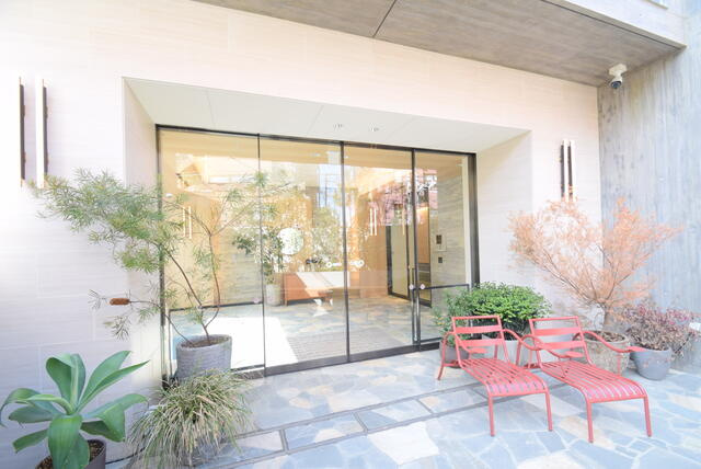 インプレストコア代官山のロビー