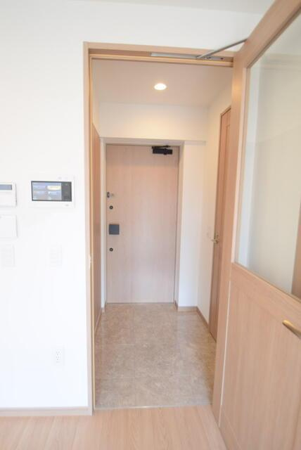 インプレストコア代官山の玄関