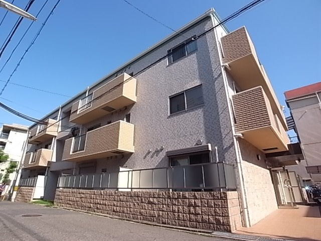 セレブコートⅡの外観