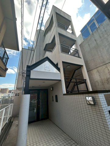 モトヤマヒルズの外観