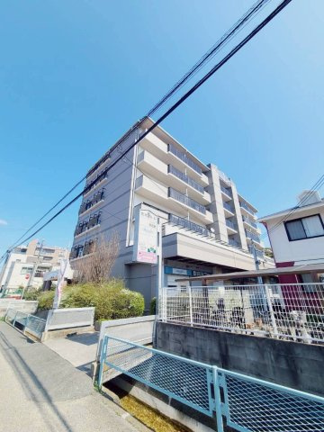 レキオ荒木の外観