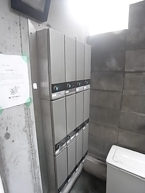 エクレール衣掛の外観