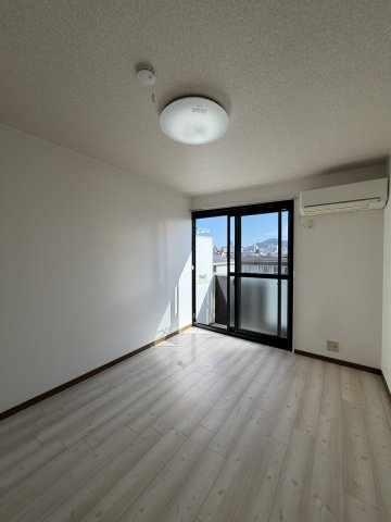 ハイツアウスレーゼⅠの寝室
