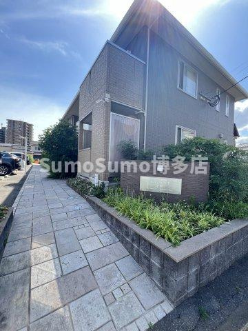 セルジェ竹下　Y館の外観