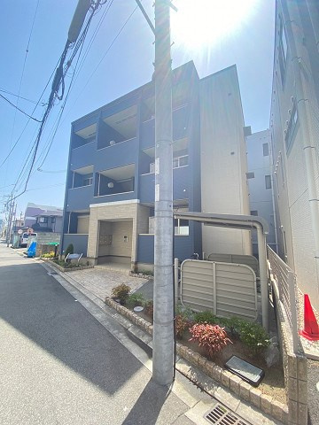 フィオーレ武庫川の外観