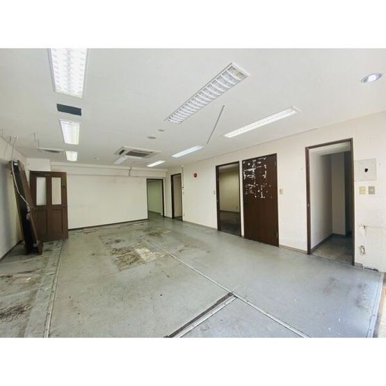  | プロビデンス東新町【　1階路面店　】