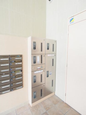 【設備】 | エグゼ大阪BAY | 宅配ボックス

