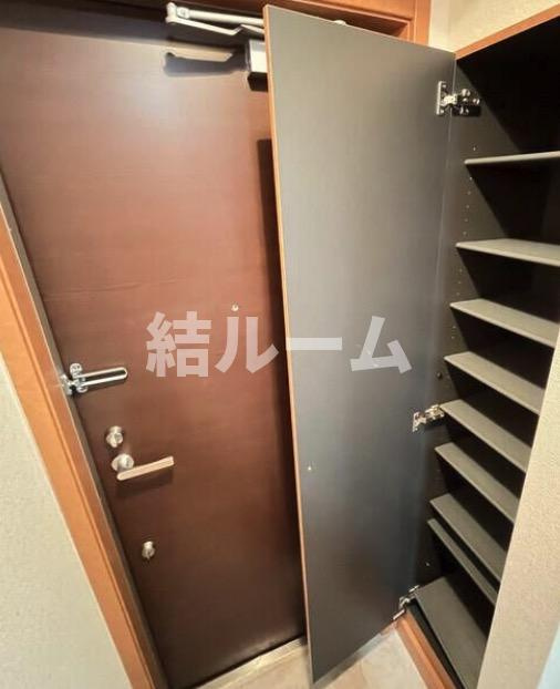 豊島区長崎３丁目のアパートの玄関