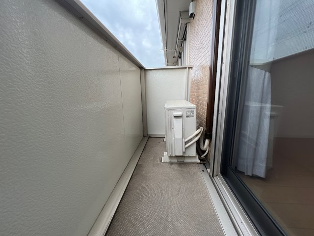 ベルメゾン荒川のバルコニー