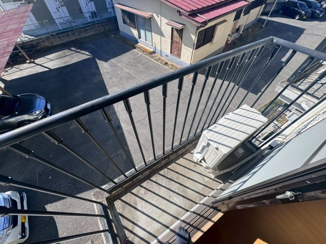 メゾン藤生のバルコニー|現状優先となります