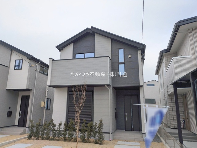 リガーレ土原3期の外観