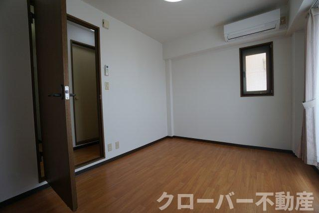 西平山コーポの内装