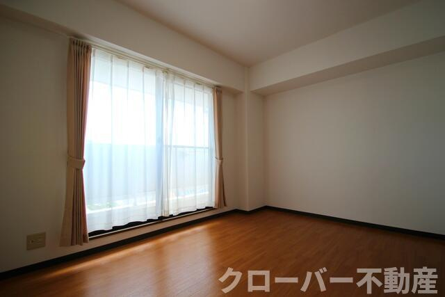 西平山コーポの内装