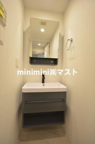 セレニテ日本橋ミラクの洗面所