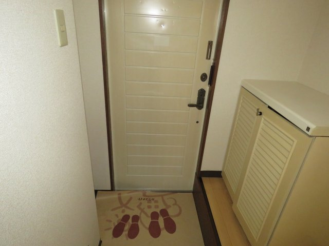 メビウス霞ヶ関の玄関