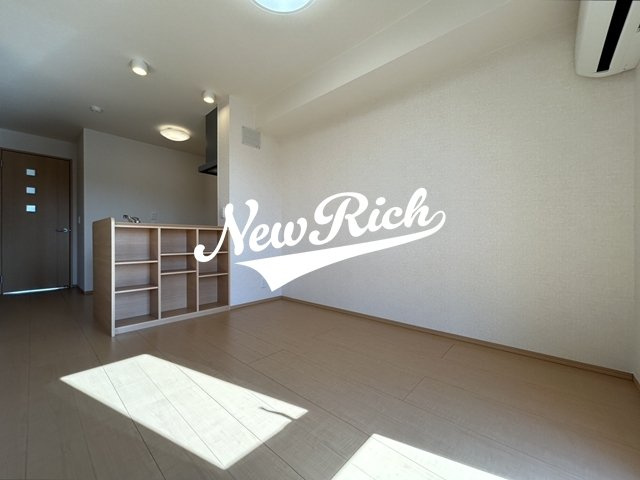 前橋市上大島町のアパートの居間・リビング