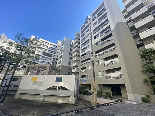大阪府貝塚市　区分オーナーチェンンジ物件「リフォーム済」「現況利回り11.20％」「法人契約中」の外観