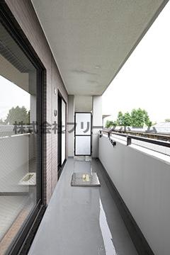 武蔵野市境４丁目の賃貸マンションのバルコニー