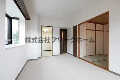 武蔵野市境４丁目の賃貸マンションの居間・リビング