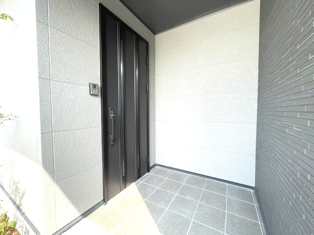 佐伯区五月が丘4丁目　№36518の玄関