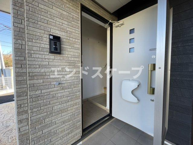 ルミナーレ　Ⅱの玄関|高崎、前橋のお部屋探しはエンドスケープまで！お客様の理想お聞かせ下さい♪