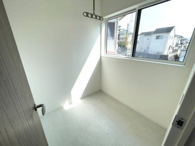 佐伯区五月が丘4丁目　№36518のその他|2帖　サンルーム