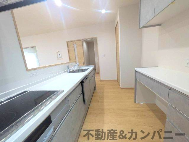 北井門5丁目の新築住宅　松山市北井門5丁目新築戸建のキッチン|使いやすいキッチンです