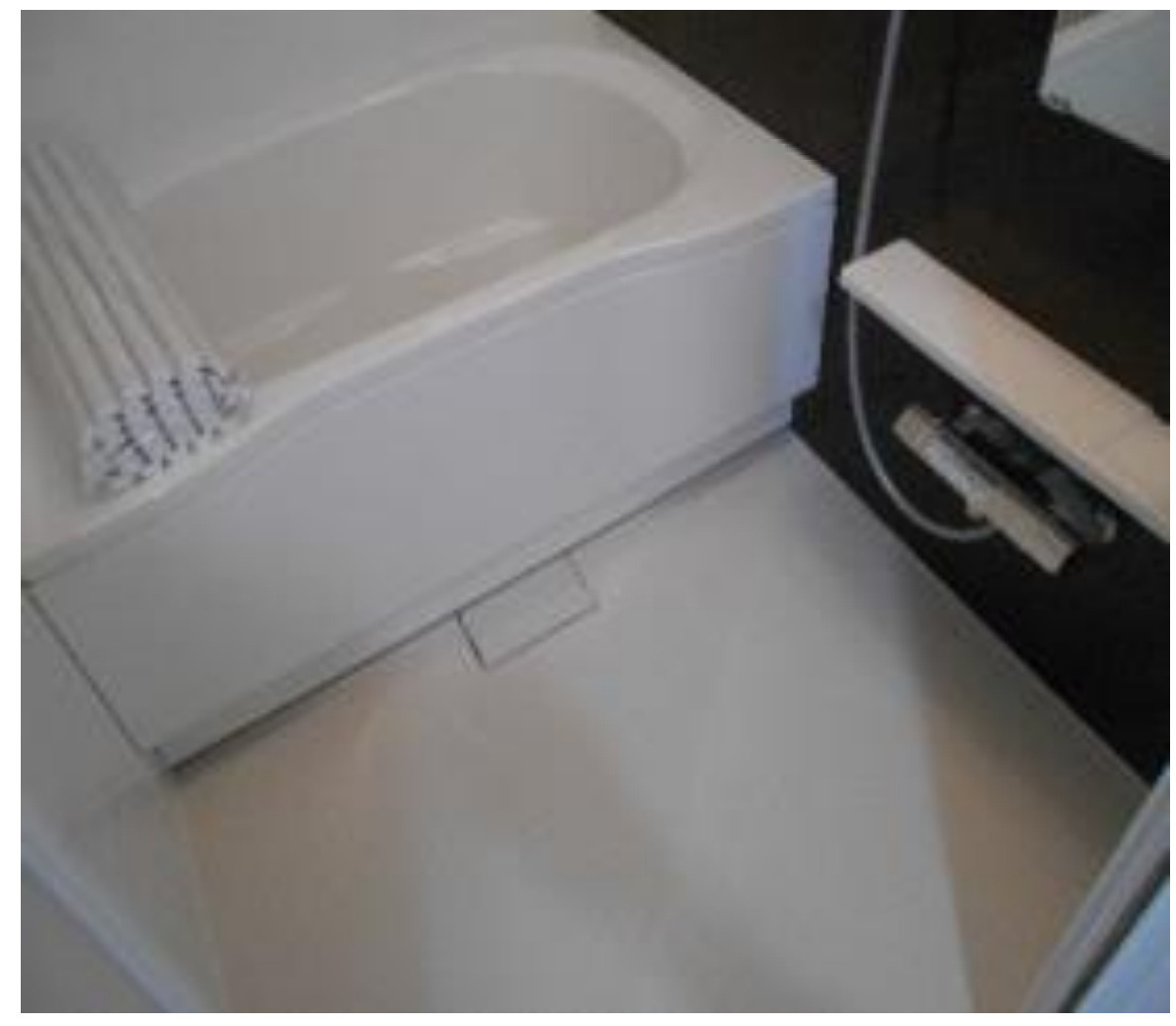 大阪府岸和田市　区分投資用売りマンション「リフォーム済」「現況利回り8.90％」「保証会社加入済」の浴室