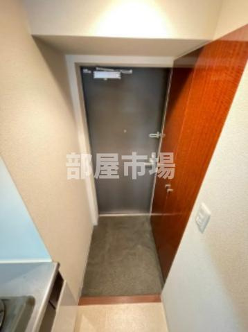 MUSIC　JOY根岸の玄関