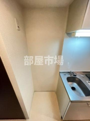MUSIC　JOY根岸のキッチン|冷蔵庫置場