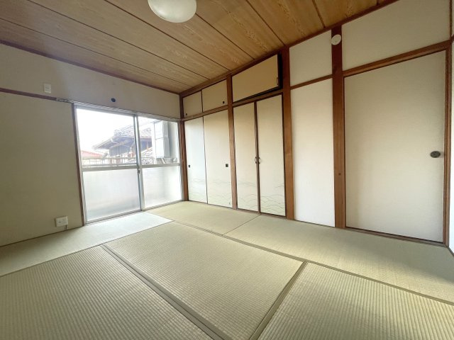 津山口Fアパートの和室