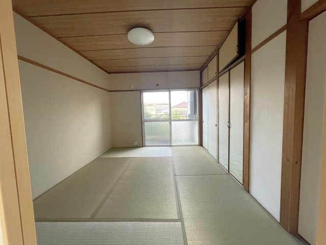 津山口Fアパートの和室