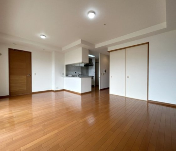 大阪府堺市　区分投資売りマンション「オーナーチェンジ」「保証会社加入済」「平成１７年築」の居間・リビング