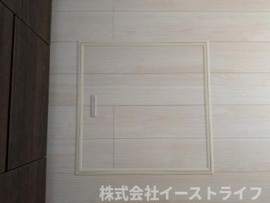 【新築戸建】　いわき市泉玉露1丁目1期　全3棟の収納|3号棟写真　キッチンには床下収納が付いています