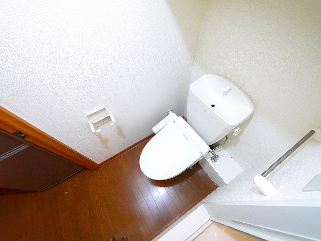 レオパレス奈良大宮のトイレ|トイレもきれいです
