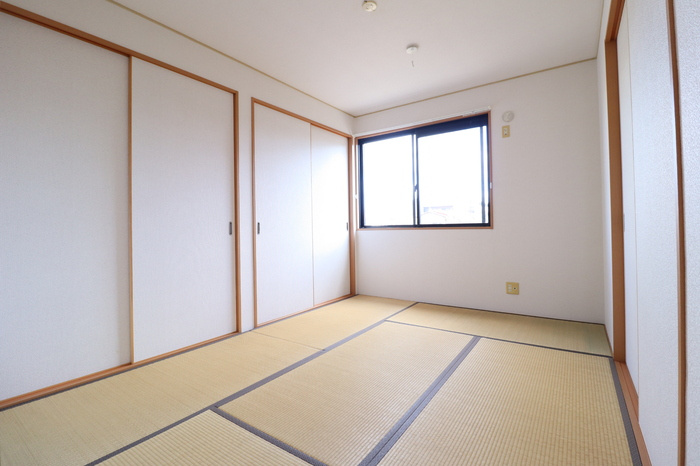 ラ・ルーンの和室|和室ならではの温かな和の空間で寛ぎの時間を過ごせます