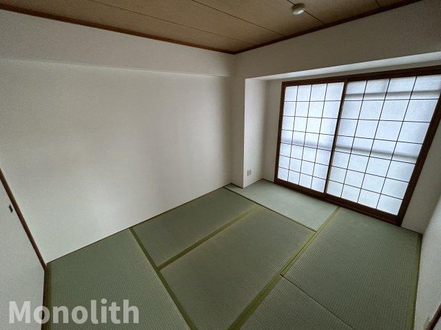 グランディール和泉の和室