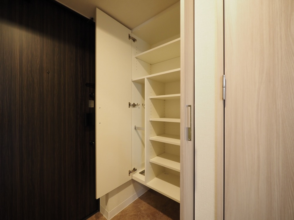 ミラージュパレス本町Departの収納
