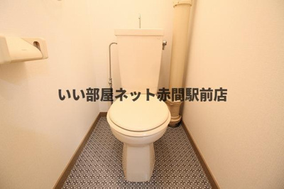 【トイレ】 | グランブルーアクア | シンプルで使いやすいトイレです