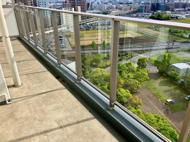 リーフィアタワー海老名ブリスコートのバルコニー