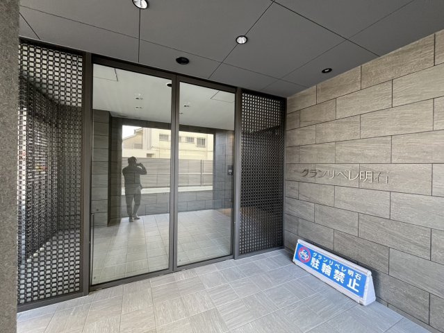 グランリベレ明石のエントランス