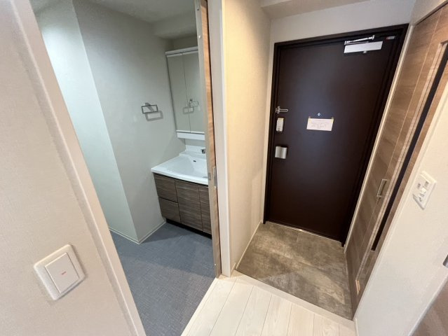 グランリベレ明石の玄関